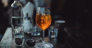 Aime-t-on vraiment l'alcool et le café